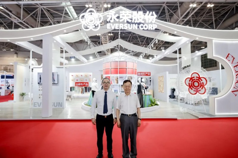 聚力科创 深耕实业｜工信部原部长李毅中莅临指导 点赞扬越集团锦纶创新发展成果